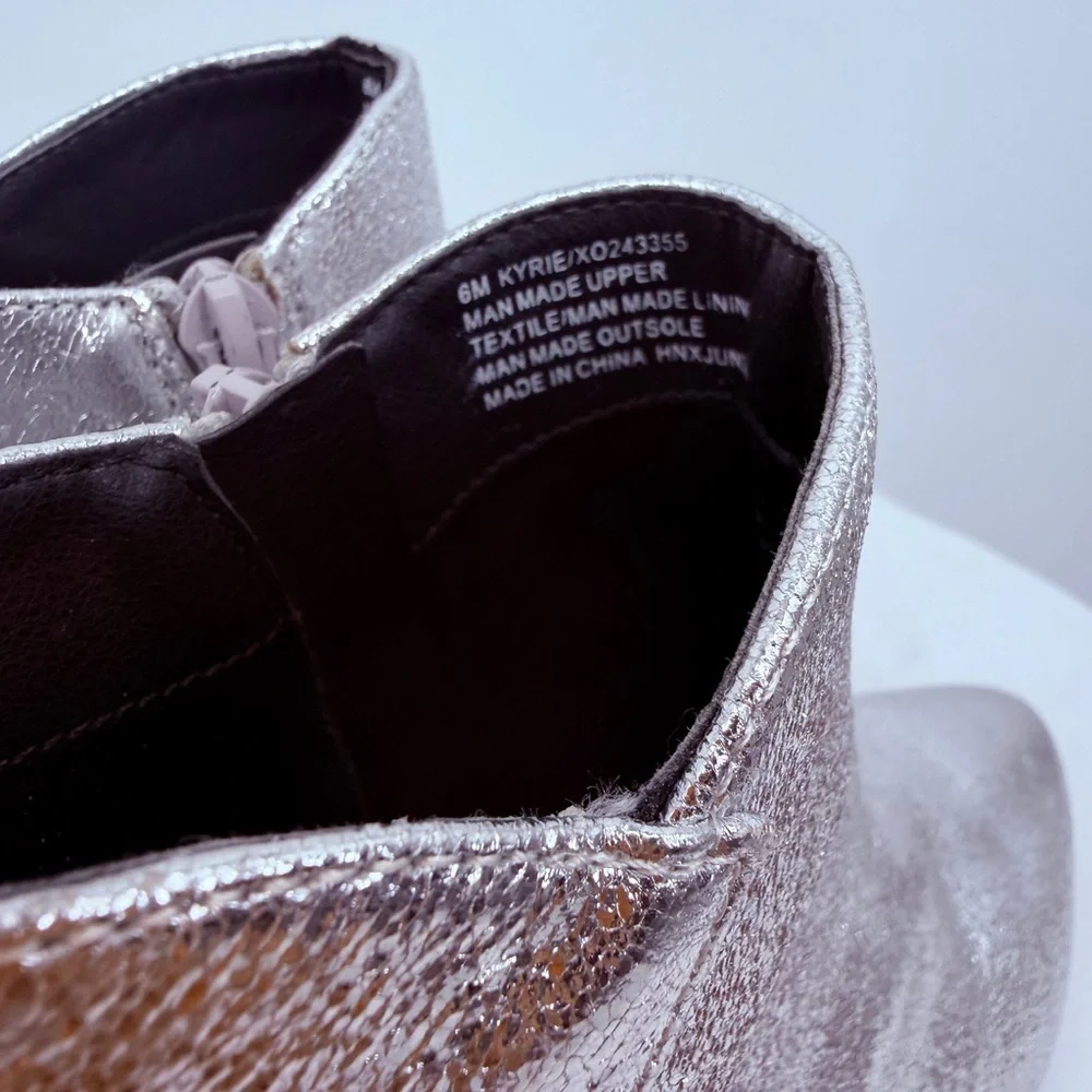 Silver Metallic Ankle Booties Kitten Heel Pointed Toe Size 6